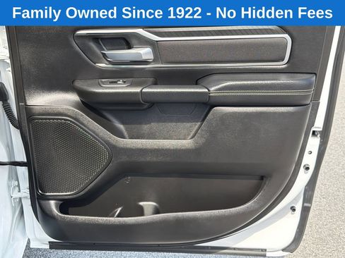 Used 2025 RAM 1500 Big Horn AWD/4WD image 16
