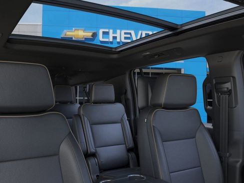 New 2026 Chevrolet Suburban Premier image 48