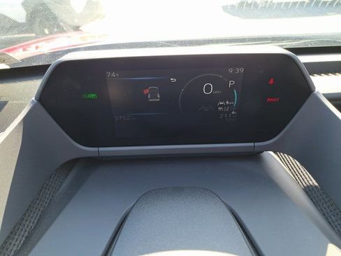 Used 2023 Subaru Solterra AWD image 11