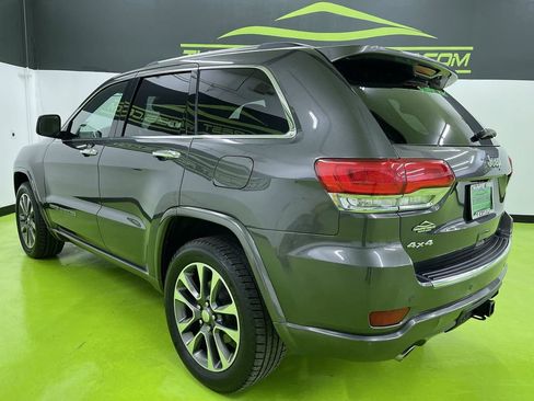 Used 2017 Jeep Grand Cherokee Overland image 7