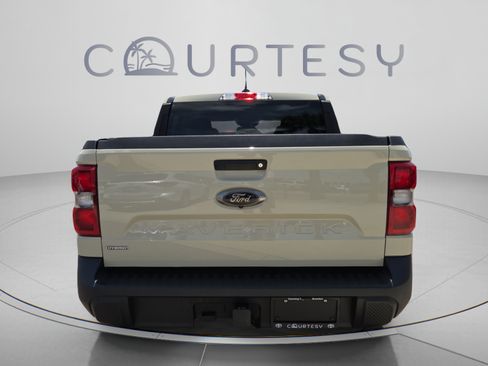 Used 2024 Ford Maverick XLT w/ XLT Luxury Package FWD image 4