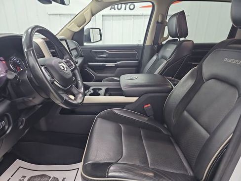 Used 2020 RAM 1500 Laramie w/ Off Road Group AWD/4WD image 9