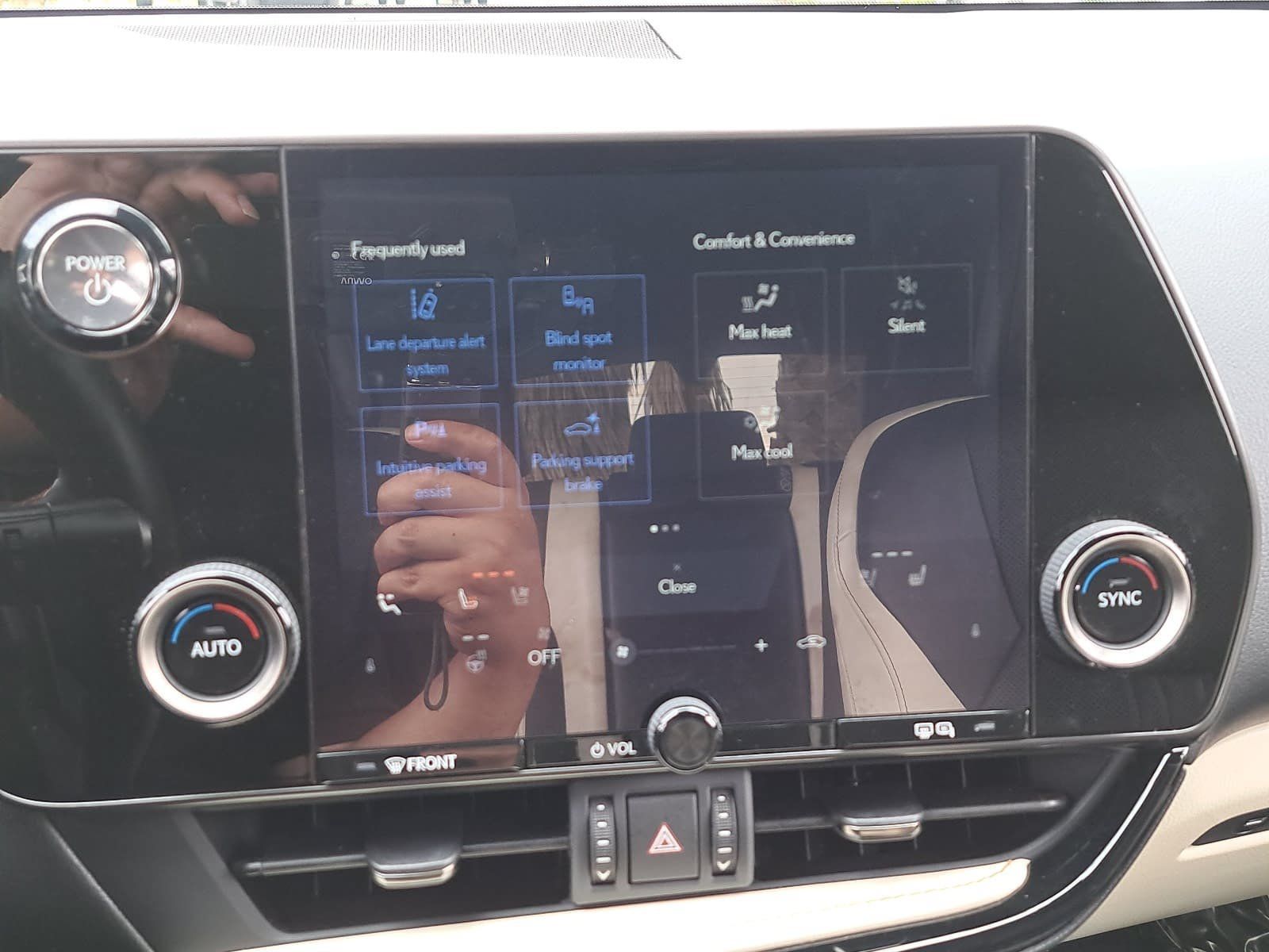 Used 2024 Lexus NX 350h AWD image 25