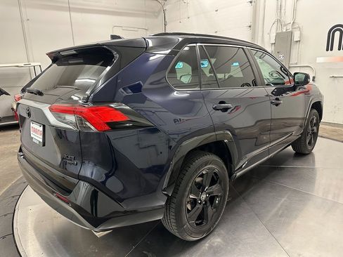 Used 2021 Toyota RAV4 XSE image 15