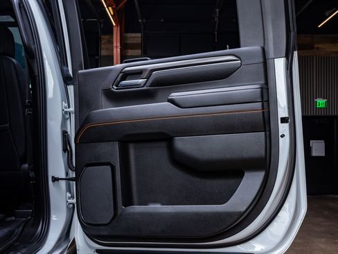 Used 2024 GMC Sierra 2500 AT4 w/ AT4 Preferred Package image 38