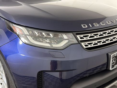 Used 2018 Land Rover Discovery HSE AWD/4WD image 11