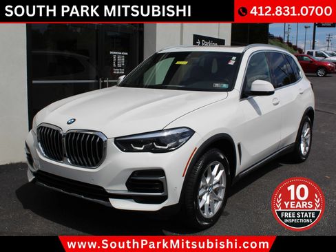Used 2022 BMW X5 xDrive40i w/ Premium Package AWD/4WD image 3