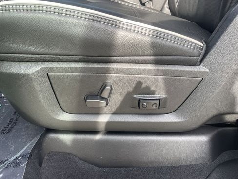 New 2025 RAM 2500 Rebel w/ Rebel Level 2 Equipment Group image 12