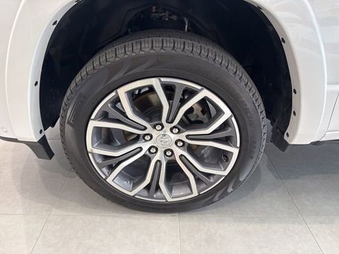 Used 2025 RAM 1500 Tungsten AWD/4WD image 14