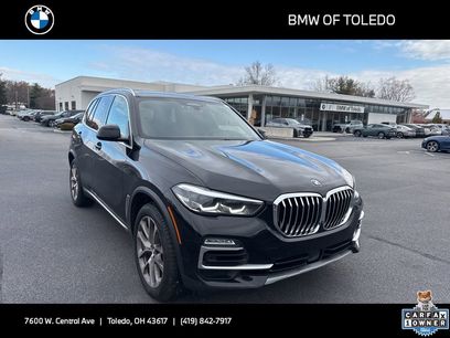 Used 2021 BMW X5 xDrive40i w/ Premium Package 2