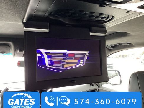 Used 2019 Cadillac Escalade ESV Platinum image 22