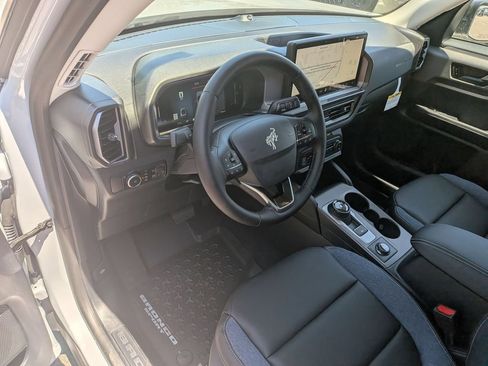 New 2026 Ford Bronco Sport Outer Banks w/ Outer Banks Tech Package+ AWD/4WD image 10
