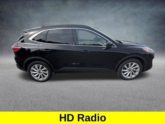 Certified 2022 Ford Escape Titanium w/ Titanium Elite Package AWD/4WD image 7