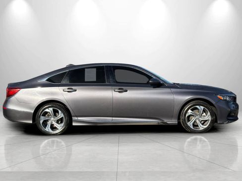 Used 2018 Honda Accord EX image 8