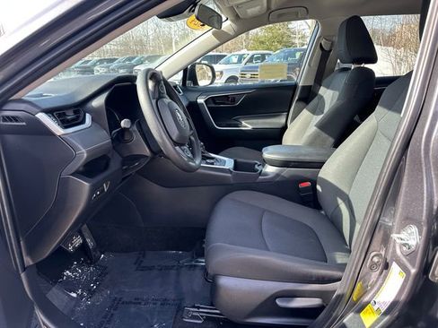 Certified 2024 Toyota RAV4 LE image 28