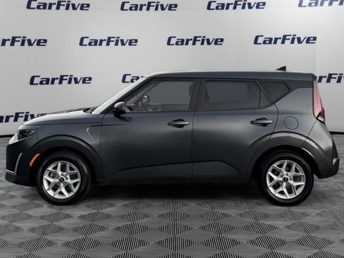 Used 2023 Kia Soul LX w/ Option Group 015 image 2