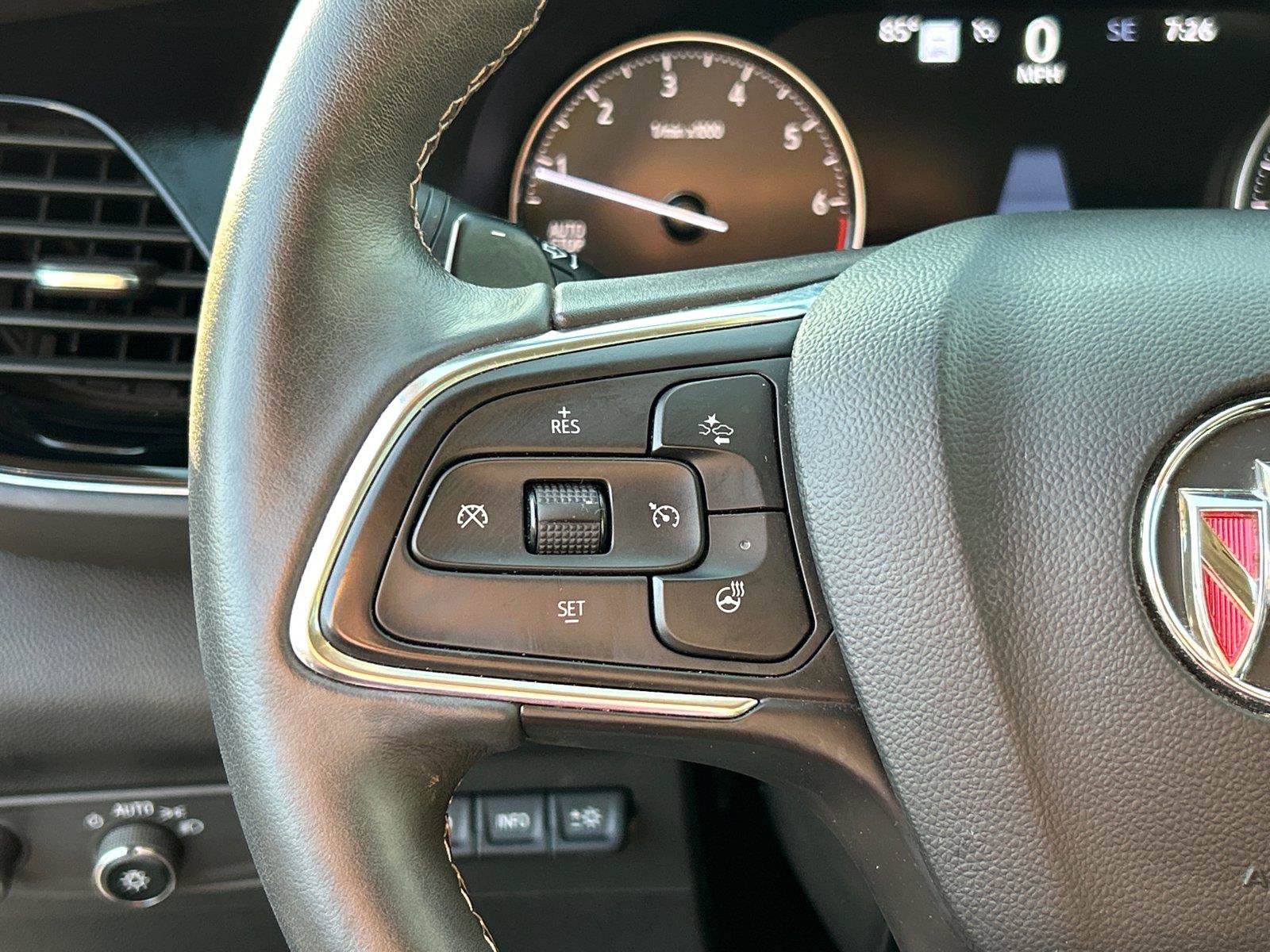 Used 2023 Buick Envision Avenir FWD image 29