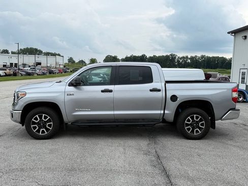 Used 2018 Toyota Tundra SR5 w/ TRD Off Road Package AWD/4WD image 4