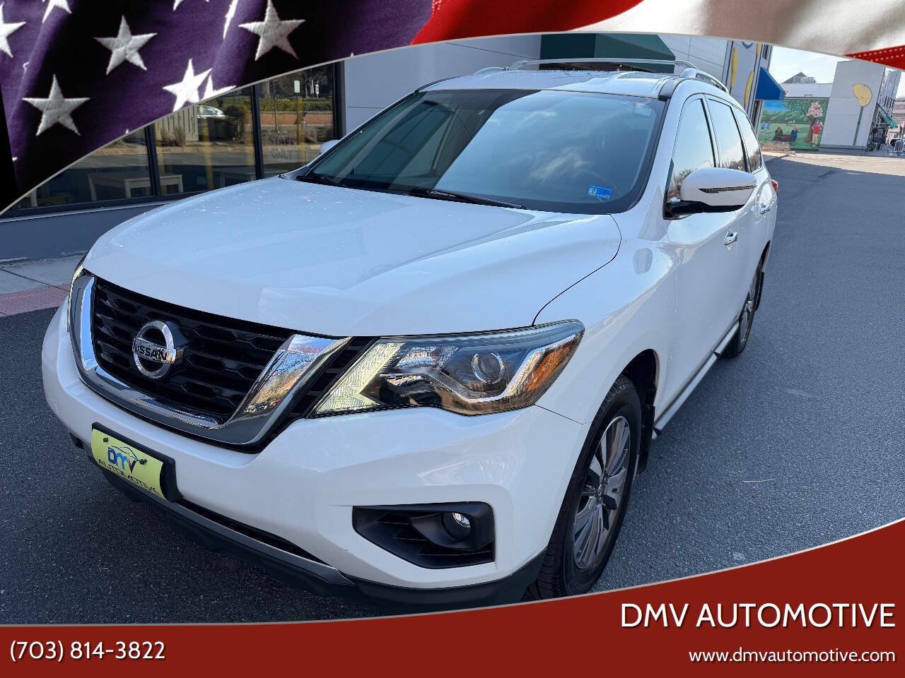 Used 2017 Nissan Pathfinder SV w/ Trailer Tow Package AWD/4WD image 1