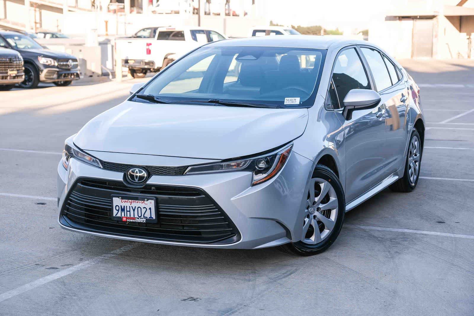 Certified 2024 Toyota Corolla LE FWD image 1