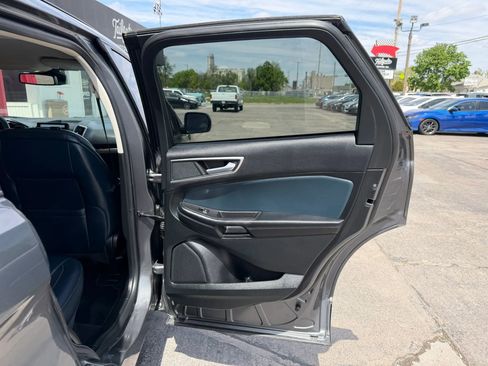 Used 2024 Ford Edge SEL w/ Sport Appearance Package AWD/4WD image 15