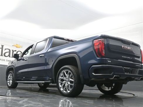 Used 2022 GMC Sierra 1500 Denali image 5