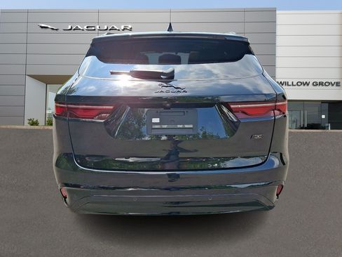 Used 2026 Jaguar F-PACE R-Dynamic S AWD/4WD image 9