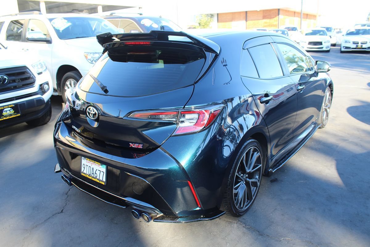 Used 2019 Toyota Corolla XSE FWD image 8