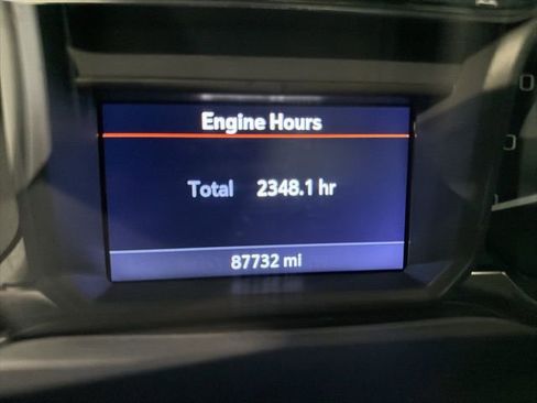 Used 2023 GMC Sierra 2500 SLE w/ SLE Value Package; image 9