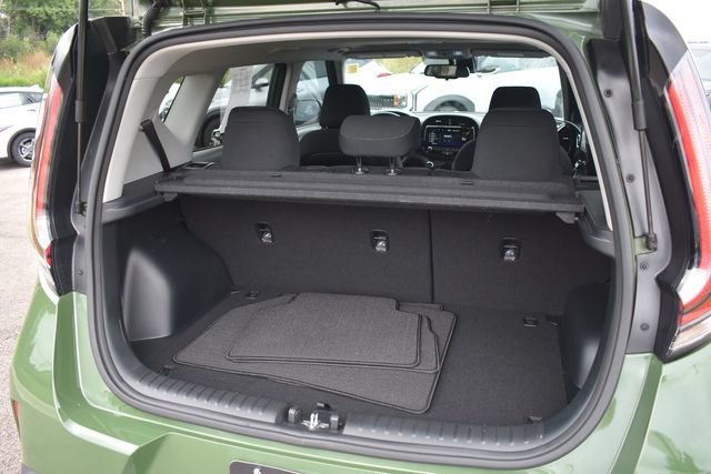 Certified 2023 Kia Soul EX FWD image 17
