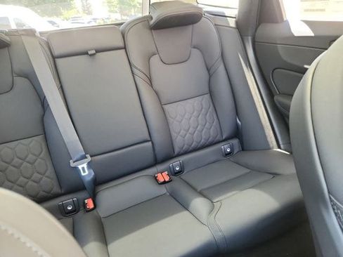 New 2026 Volvo XC60 B5 Plus w/ Climate Package image 15