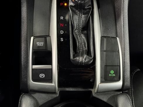 Used 2019 Honda Civic Sport image 27