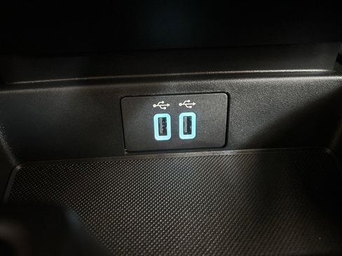 Used 2021 Ford Ranger Lariat w/ Trailer Tow Package image 29