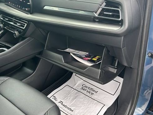 Certified 2025 Chevrolet Traverse LT AWD/4WD image 36