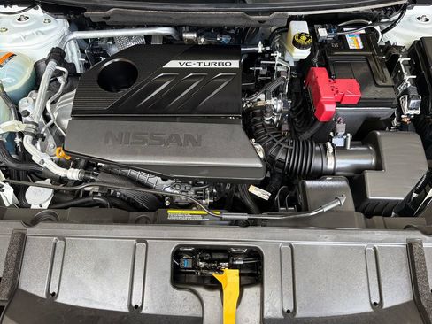 Used 2023 Nissan Rogue SV FWD image 35