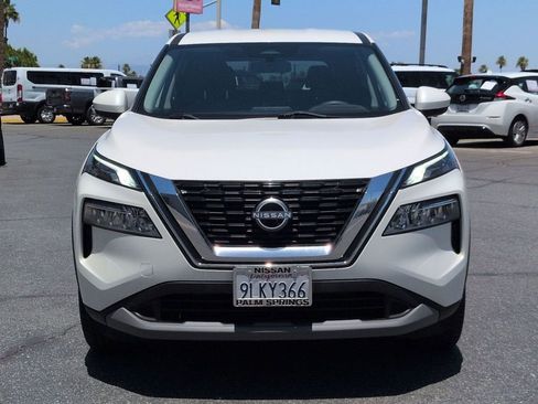 Used 2023 Nissan Rogue SV AWD/4WD image 7