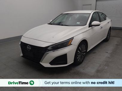 Used 2023 Nissan Altima 2.5 SV