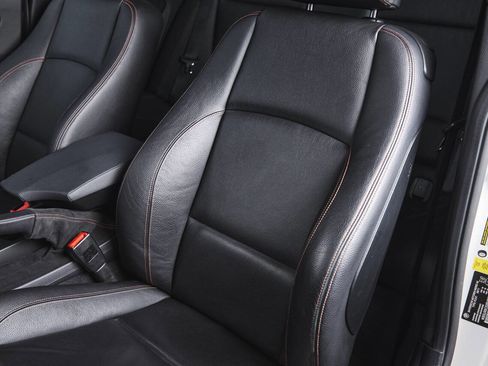 Used 2011 BMW 1 Series M image 54