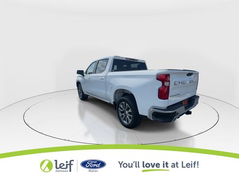 Used 2022 Chevrolet Silverado 1500 LT w/ Z71 Off-Road Package image 6