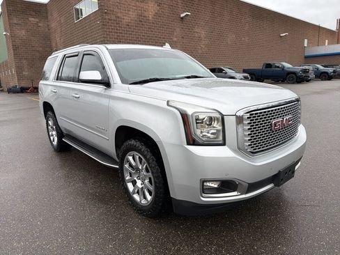 Used 2015 GMC Yukon Denali w/ Open Road Package image 2