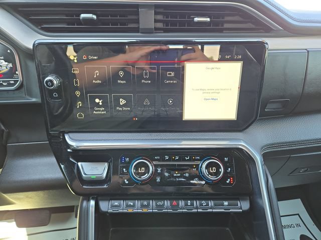 Used 2024 GMC Sierra 1500 Denali w/ Technology Package AWD/4WD image 25