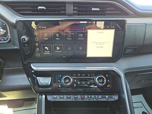 Used 2024 GMC Sierra 1500 Denali w/ Technology Package AWD/4WD image 25