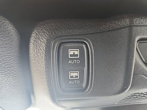 New 2025 Jeep Wrangler Sport S image 40