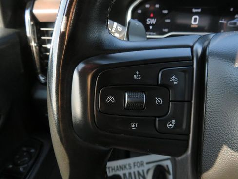 Used 2023 GMC Sierra 1500 AT4 w/ AT4 Premium Package AWD/4WD image 16