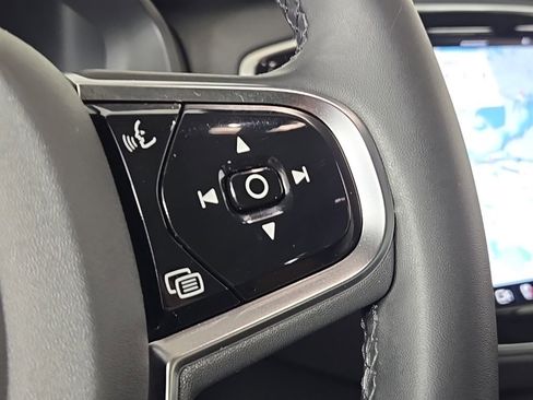 Certified 2024 Volvo XC90 B6 Plus w/ Protection Package image 28