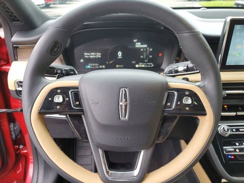 Certified 2022 Lincoln Corsair Reserve w/ Sport Package image 23