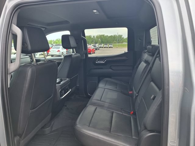 Used 2023 GMC Sierra 1500 SLT w/ SLT Premium Plus Package AWD/4WD image 42