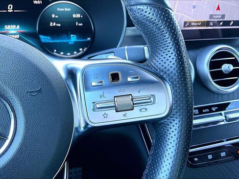 Used 2022 Mercedes-Benz GLC 300 image 24