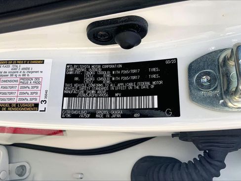 Used 2023 Toyota 4Runner SR5 Premium image 36