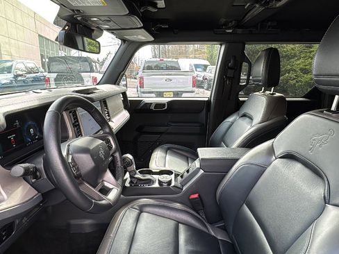 Certified 2025 Ford Bronco Outer Banks image 11